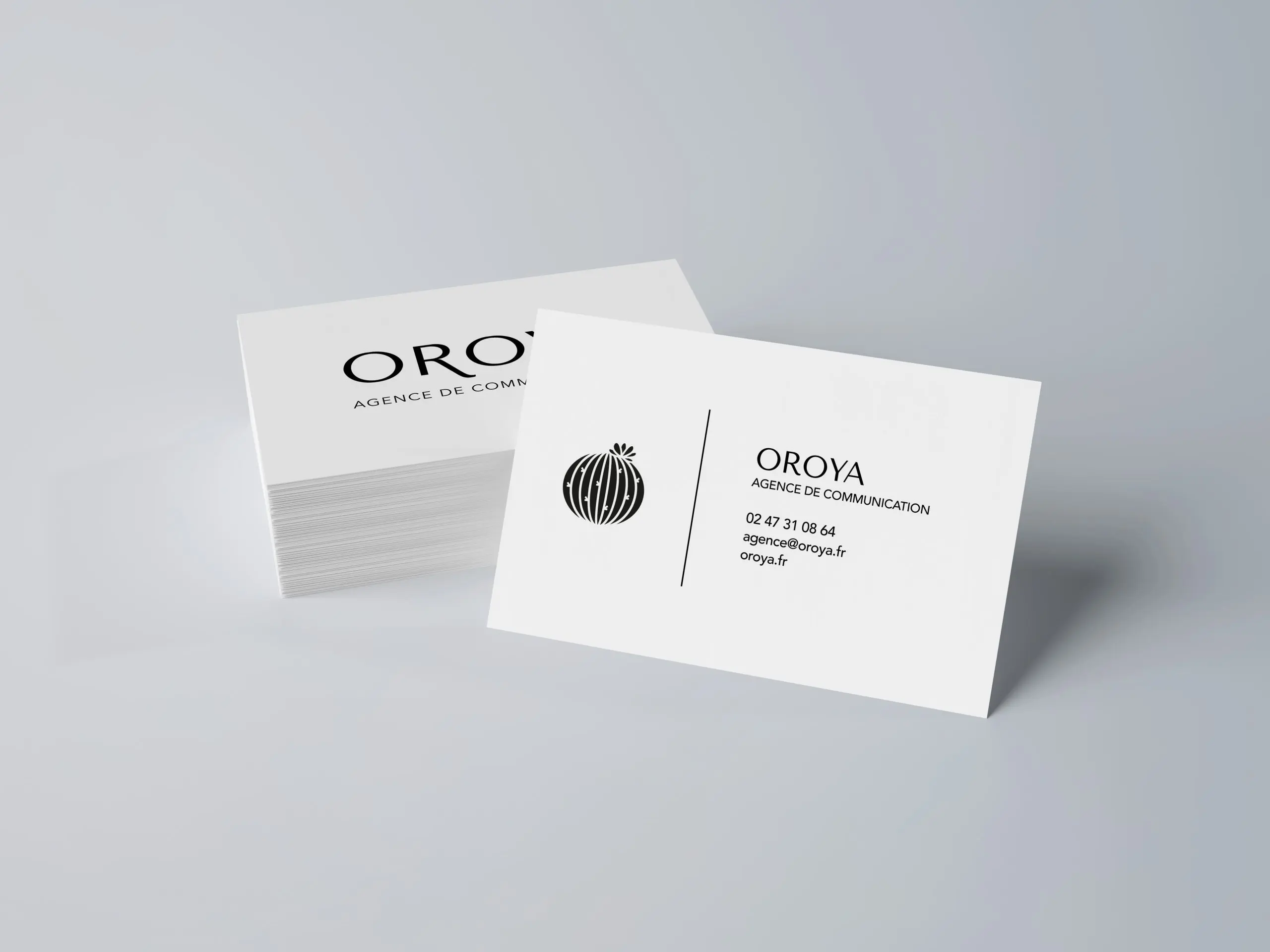 Visuel de la prestation création de carte de visite - OROYA